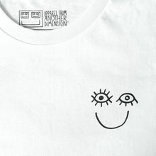 Load image into Gallery viewer, Smiley Tee